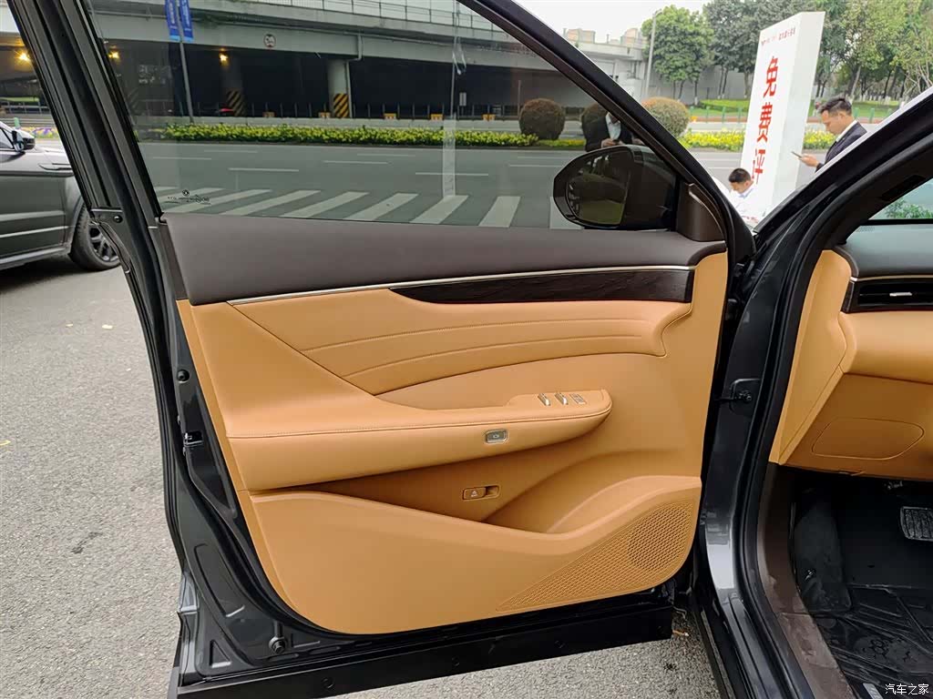 DongFeng L8, 2025 6