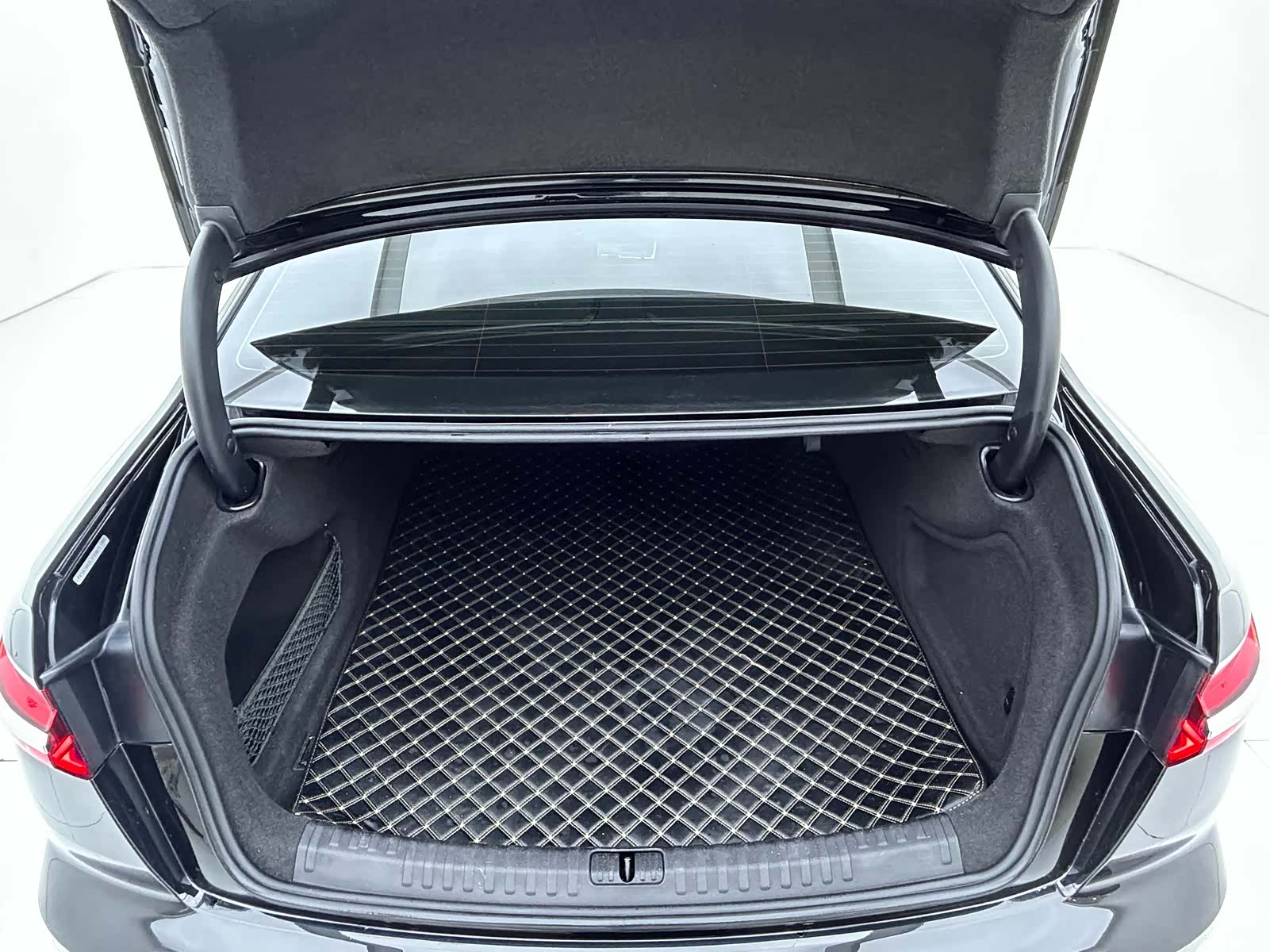 Audi A6L, 2021 23