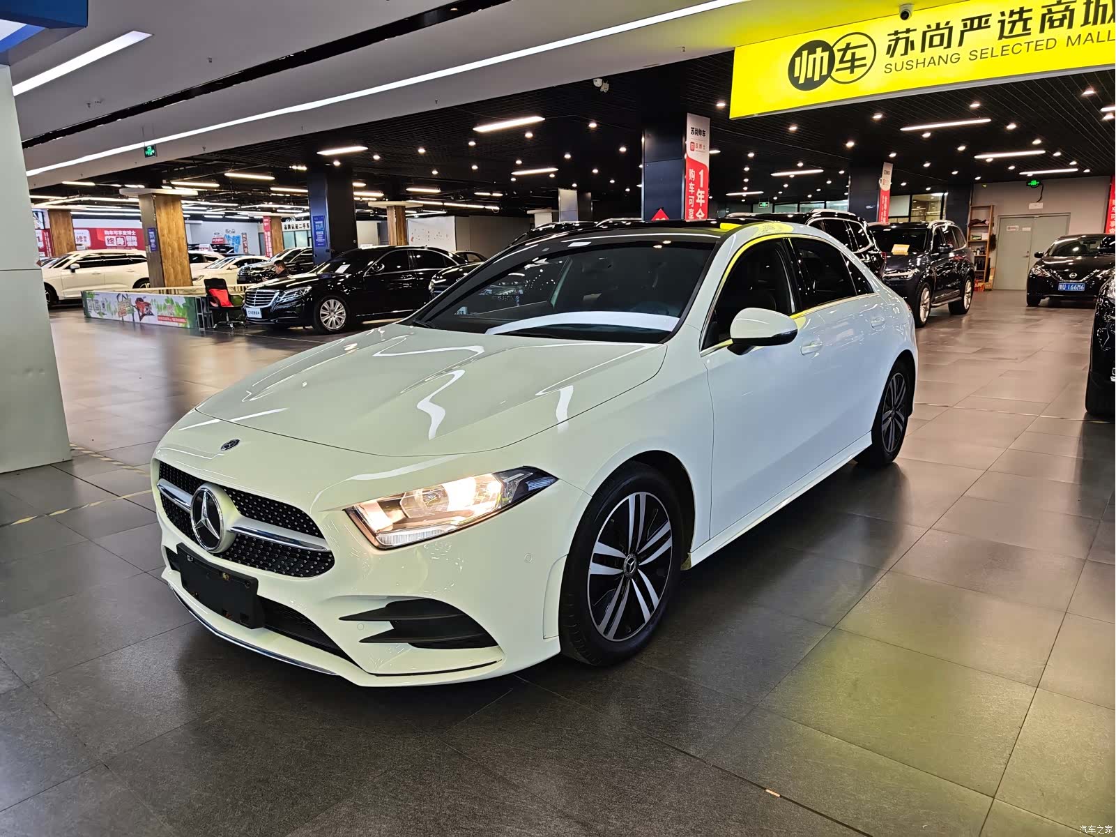 Mercedes-Benz A-Class, 2019 1