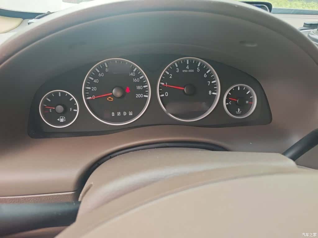 Buick GL8, 2015 4