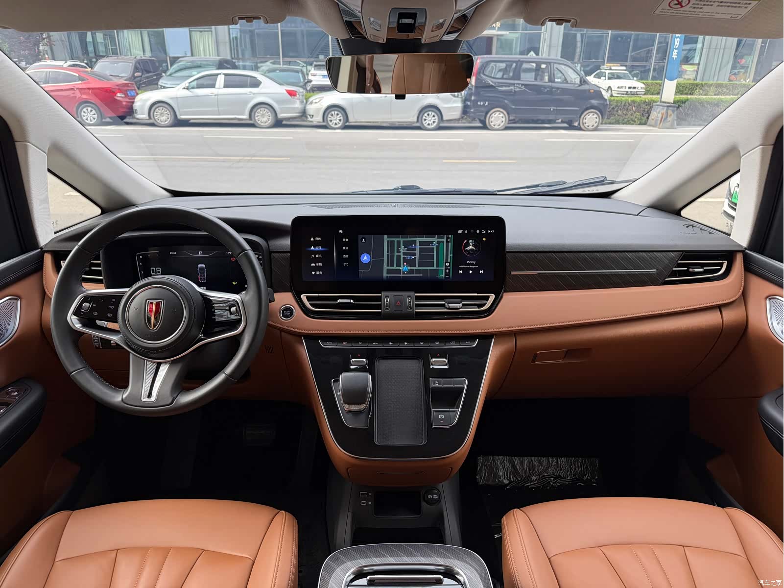 Hongqi HQ9, 2023 10
