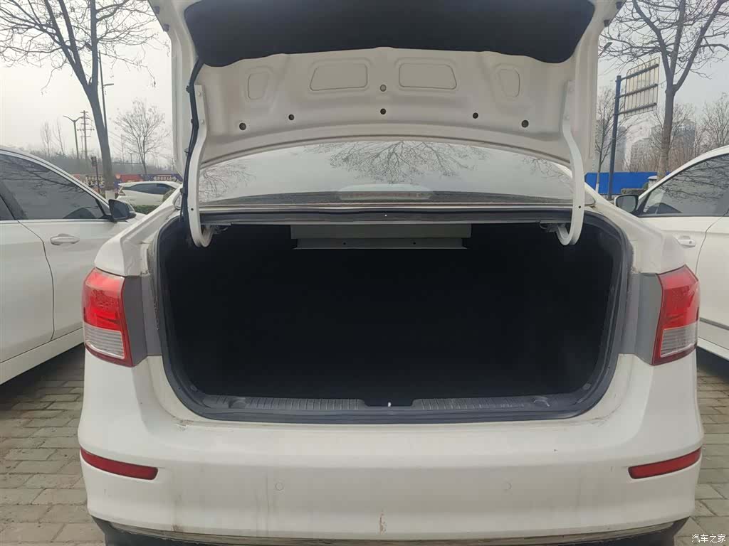 Kia K2, 2015 19