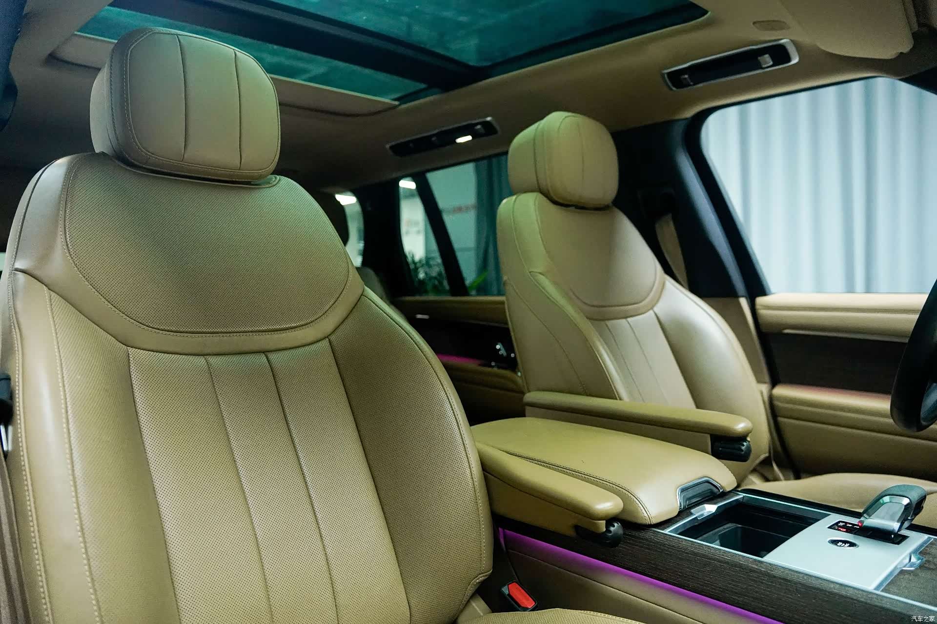 Land Rover Range Rover, 2024 13