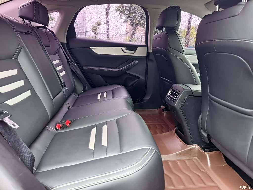 BYD Qin, 2019 4