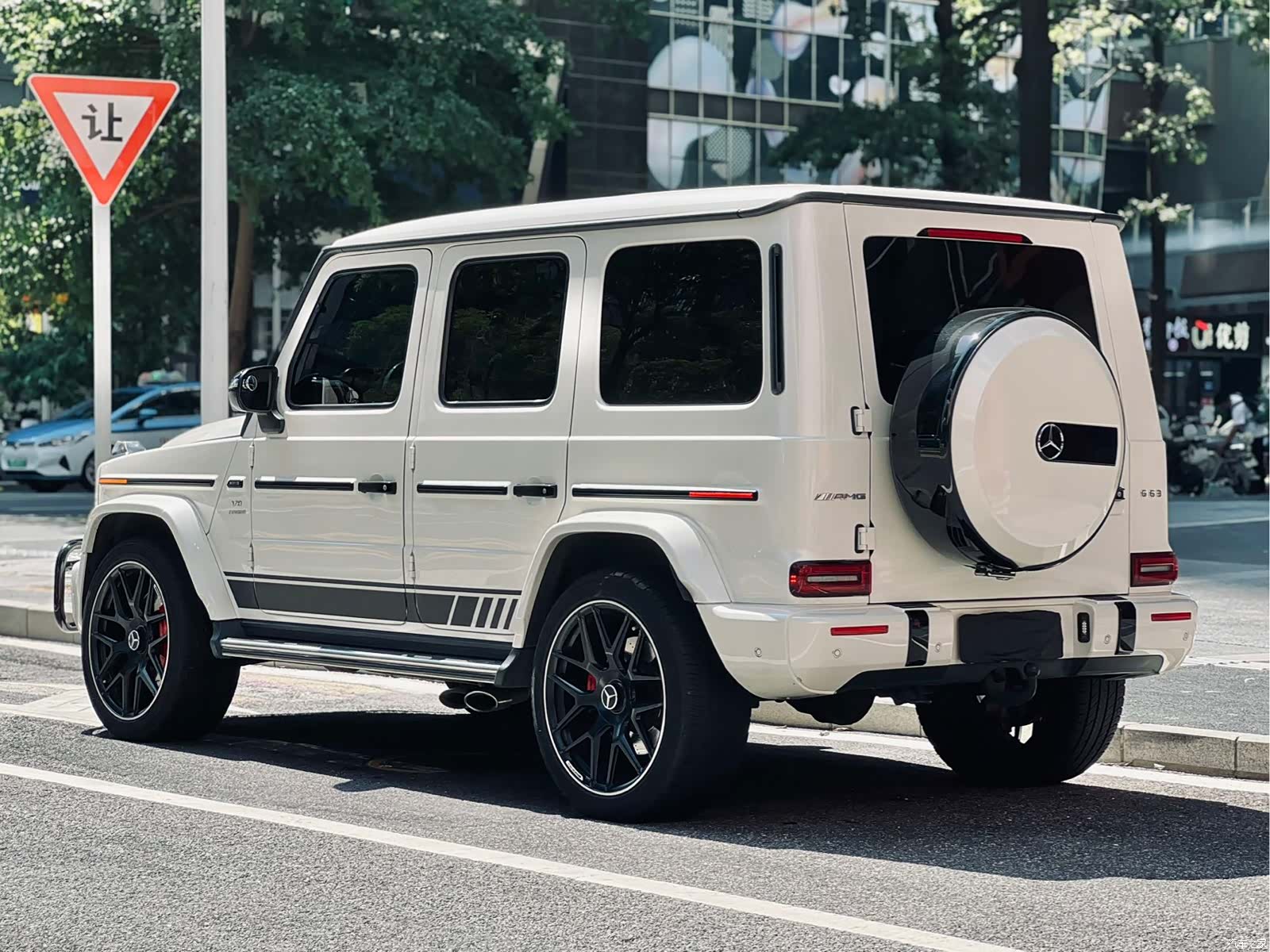 Mercedes-Benz G-Class, 2019 3