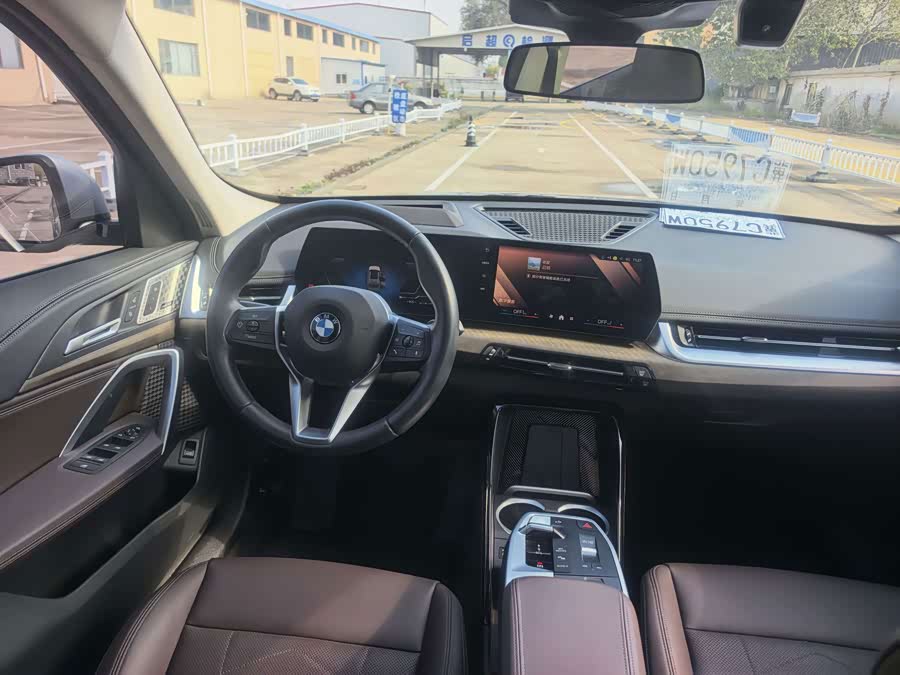 BMW X1 2023, фото 11
