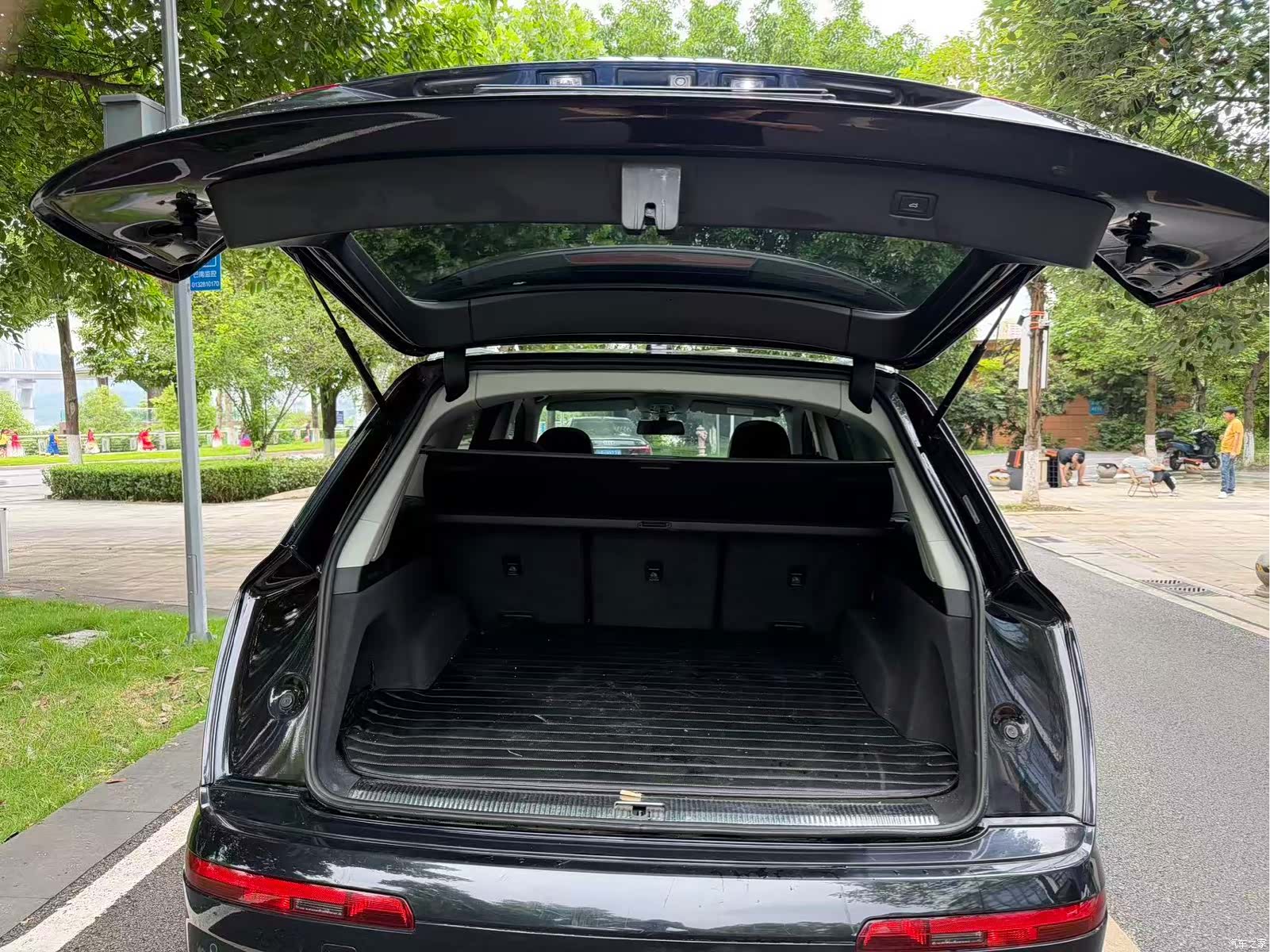 Audi Q7, 2019 10
