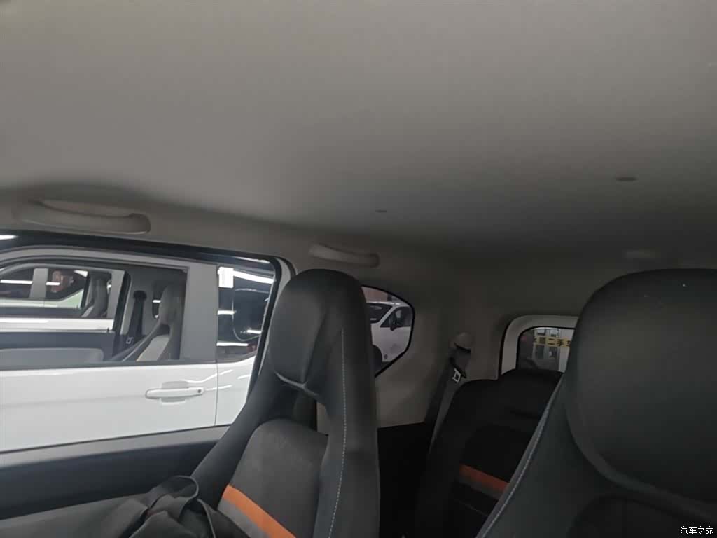 Wuling MINIEV, 2021 18