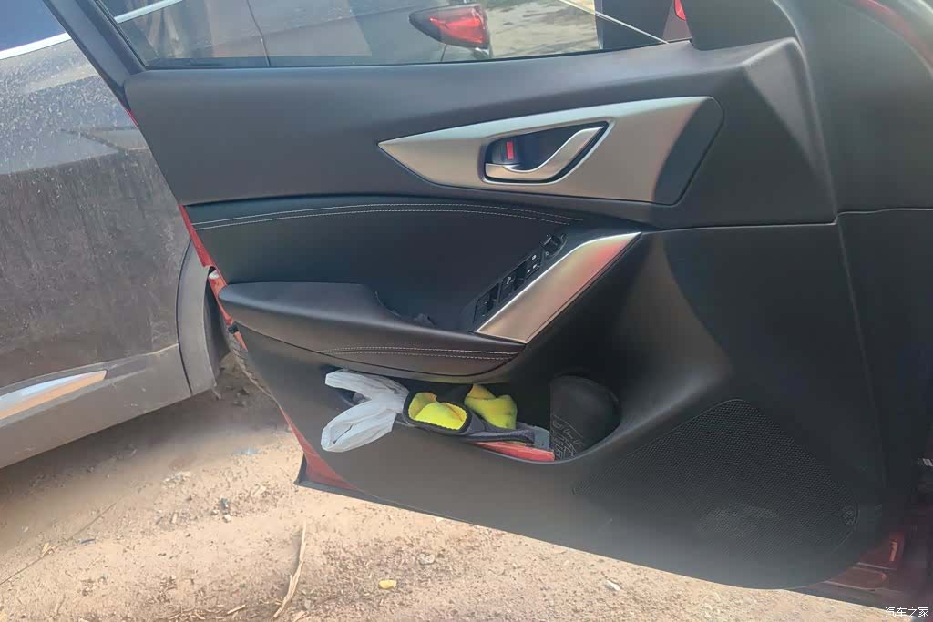 Mazda CX-4, 2017 7