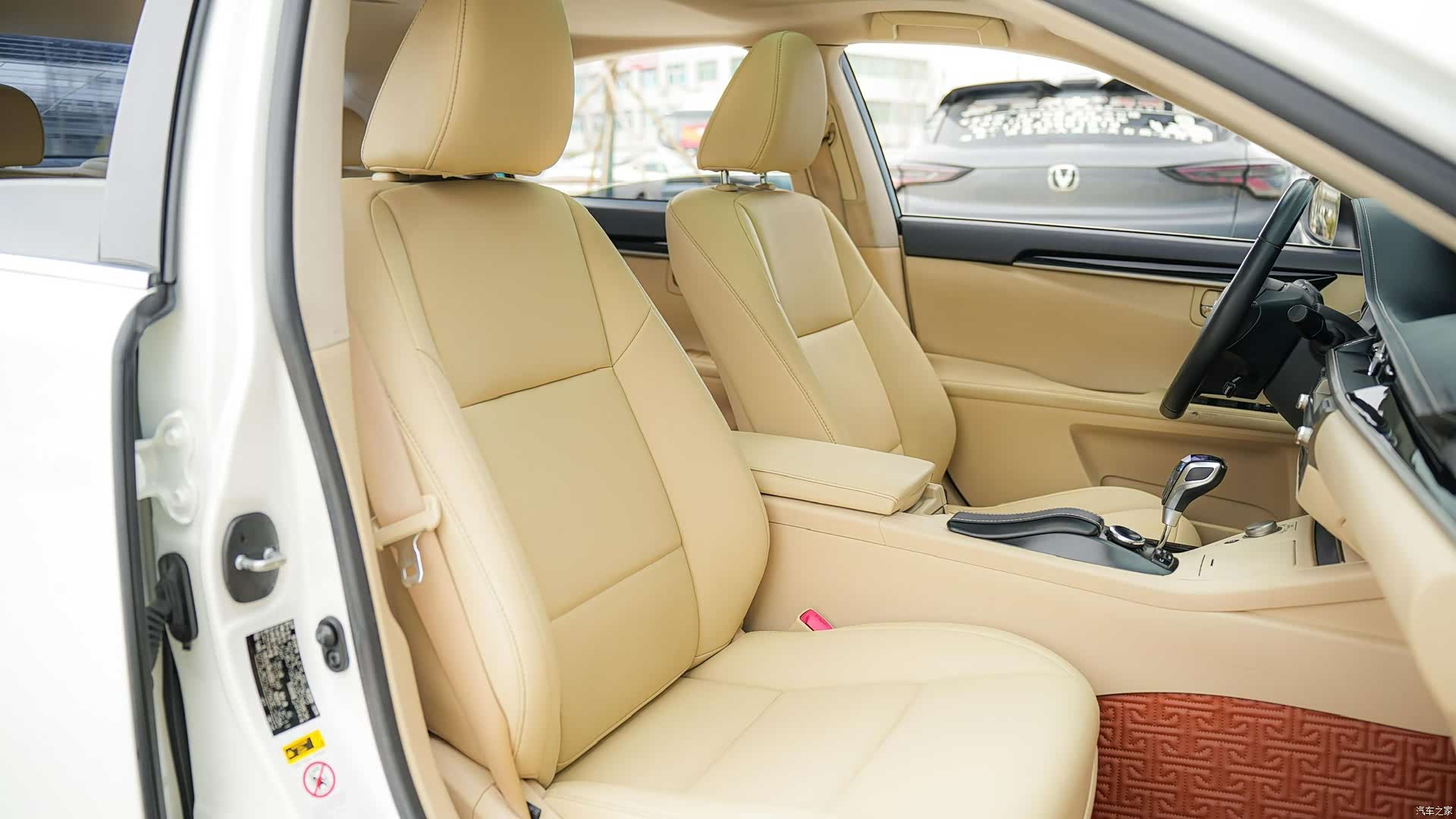 Lexus ES, 2013 12