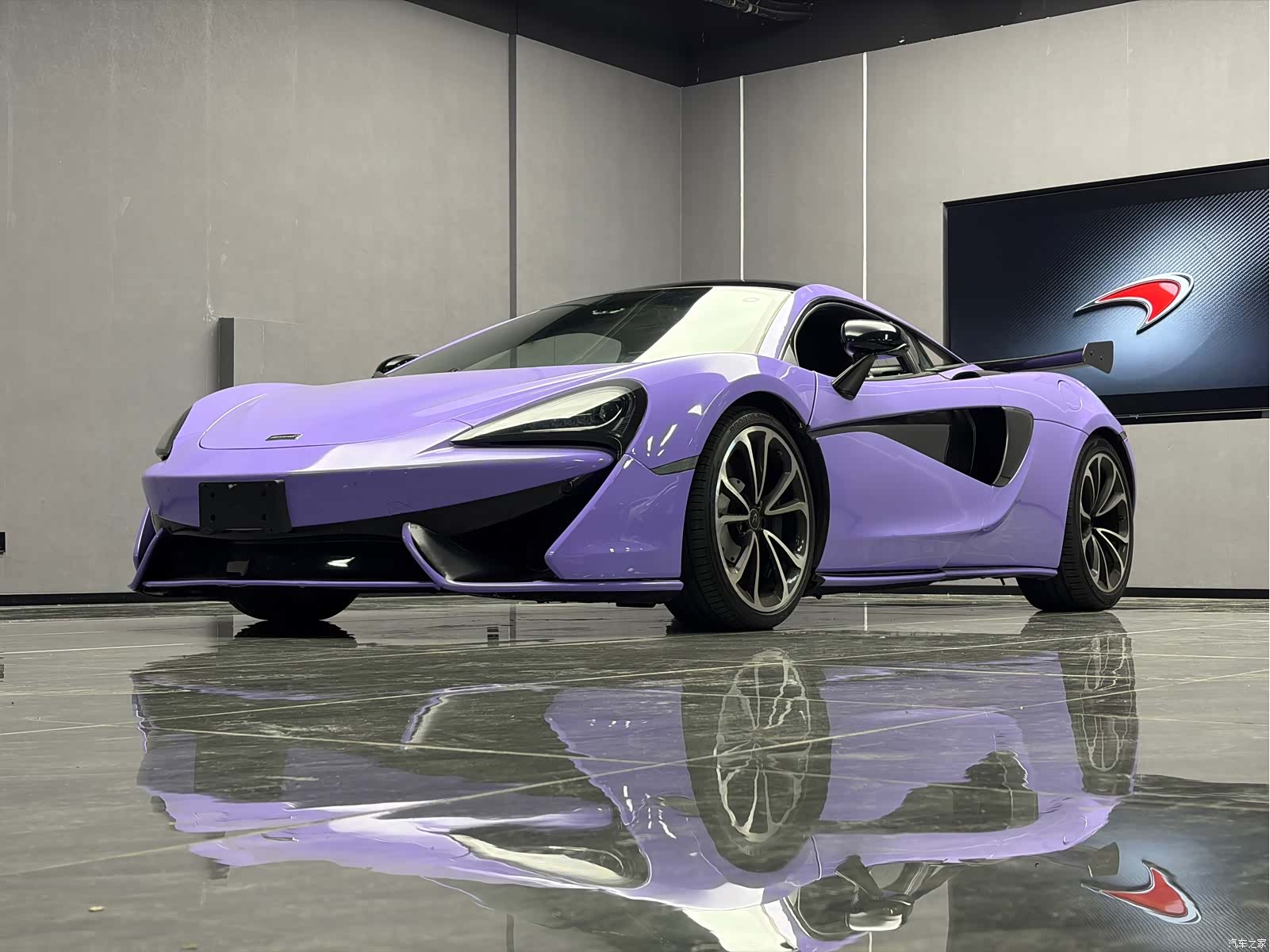 McLaren 540C, 2017 8