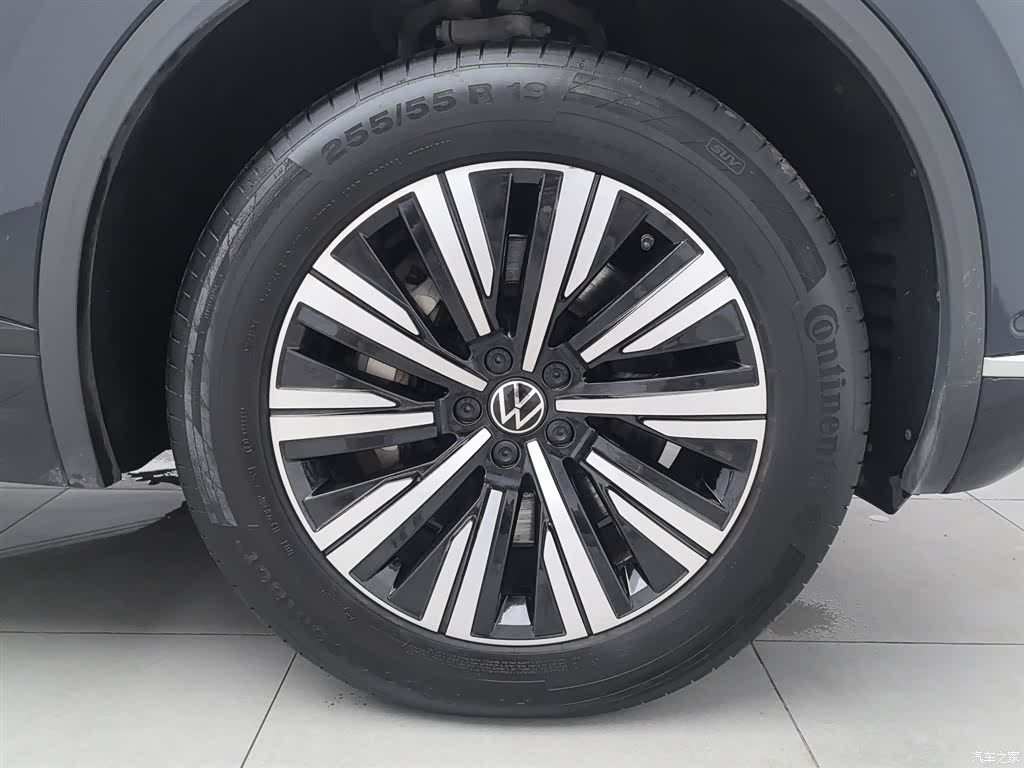 Volkswagen Touareg, 2021 17