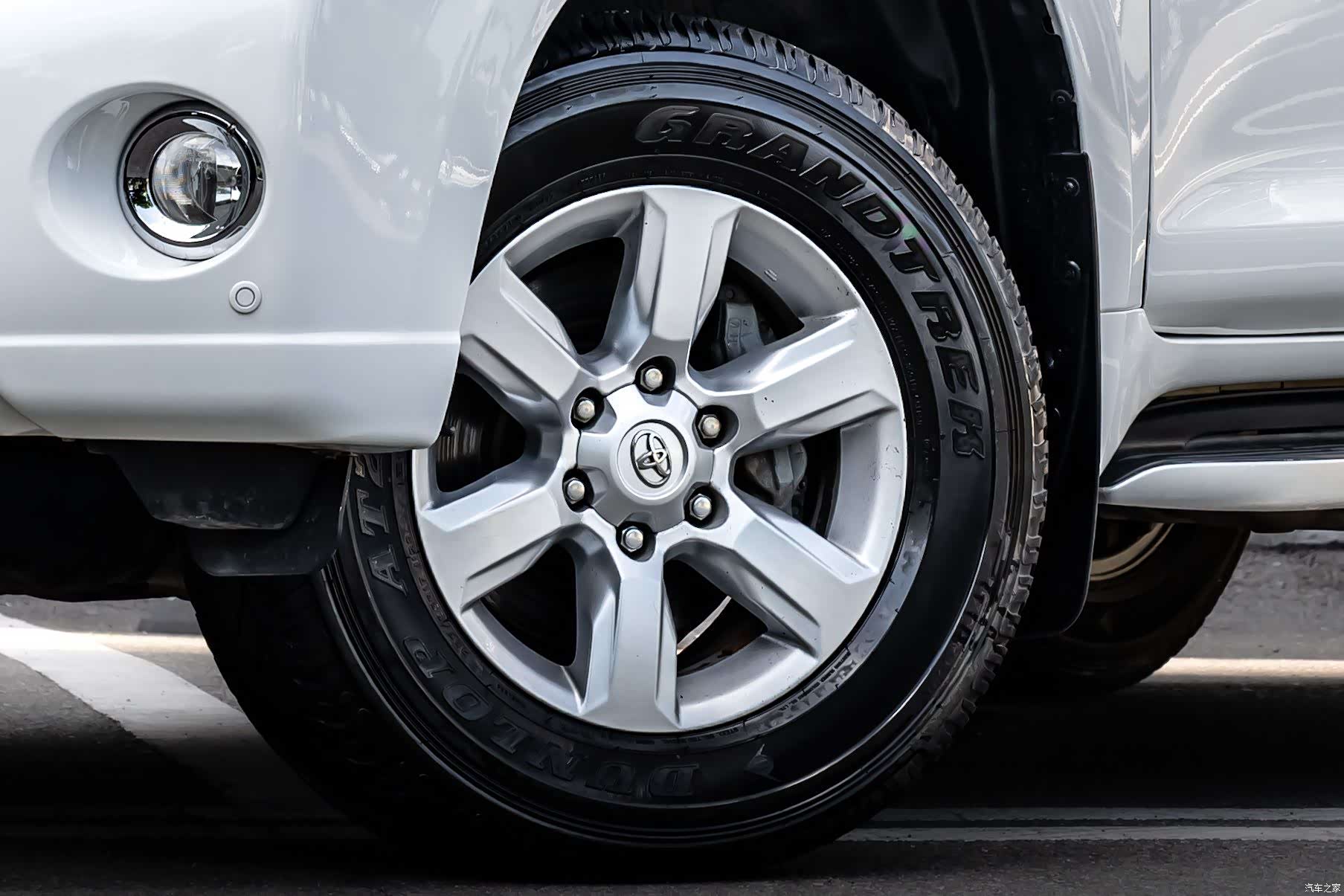 Toyota Prado, 2015 все фото
