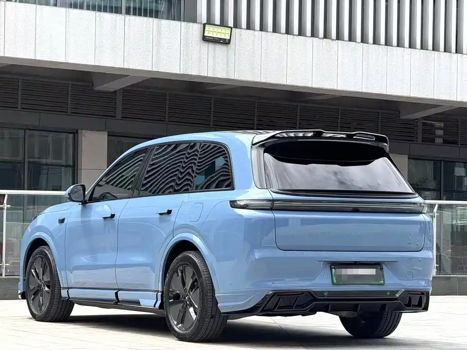 Li Auto Ideal L8