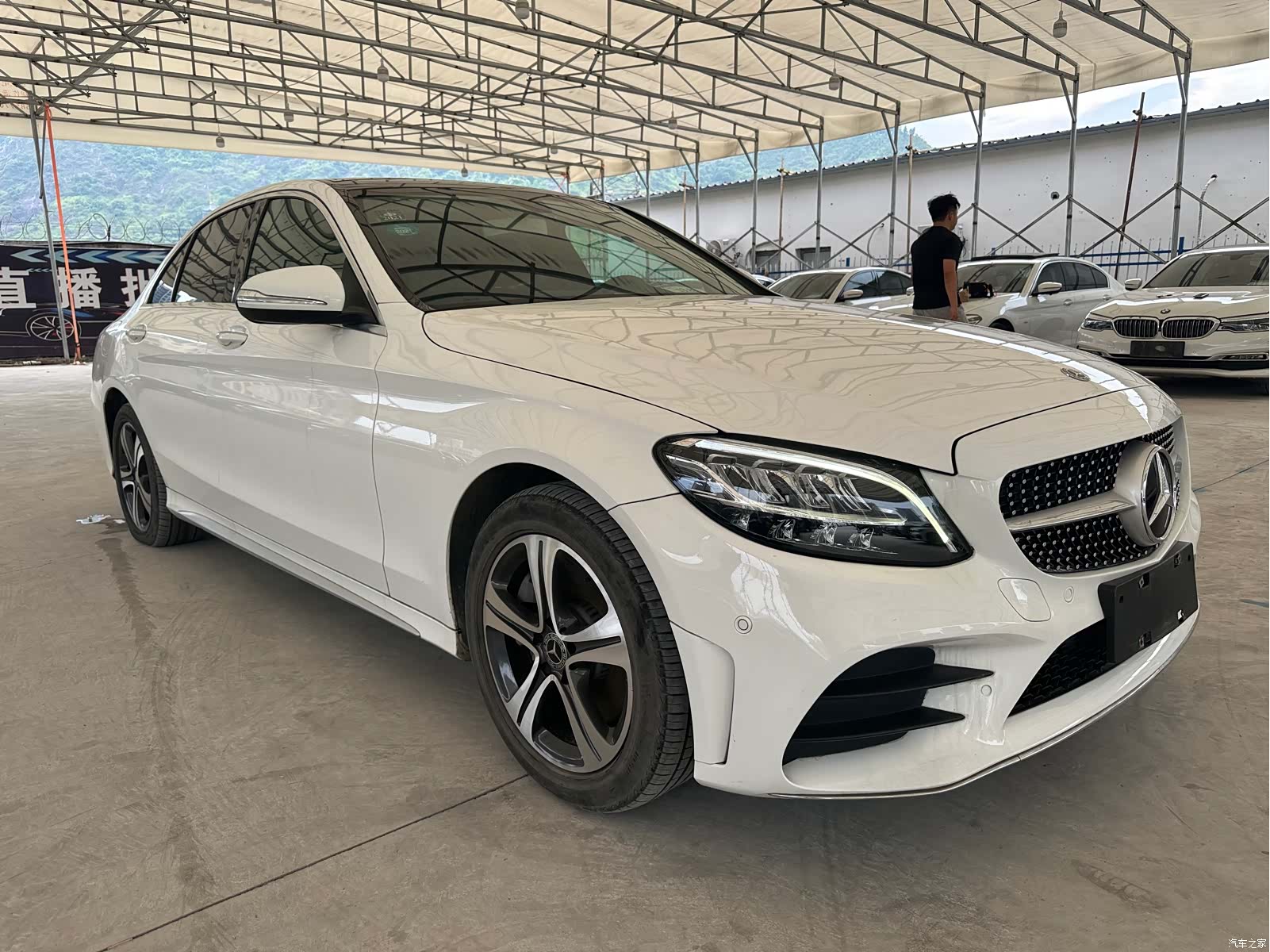 Mercedes-Benz C-Class, 2020 3