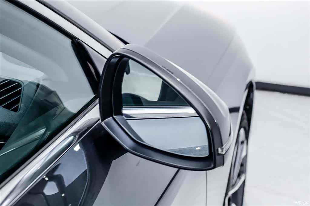 Audi A4L, 2023 26