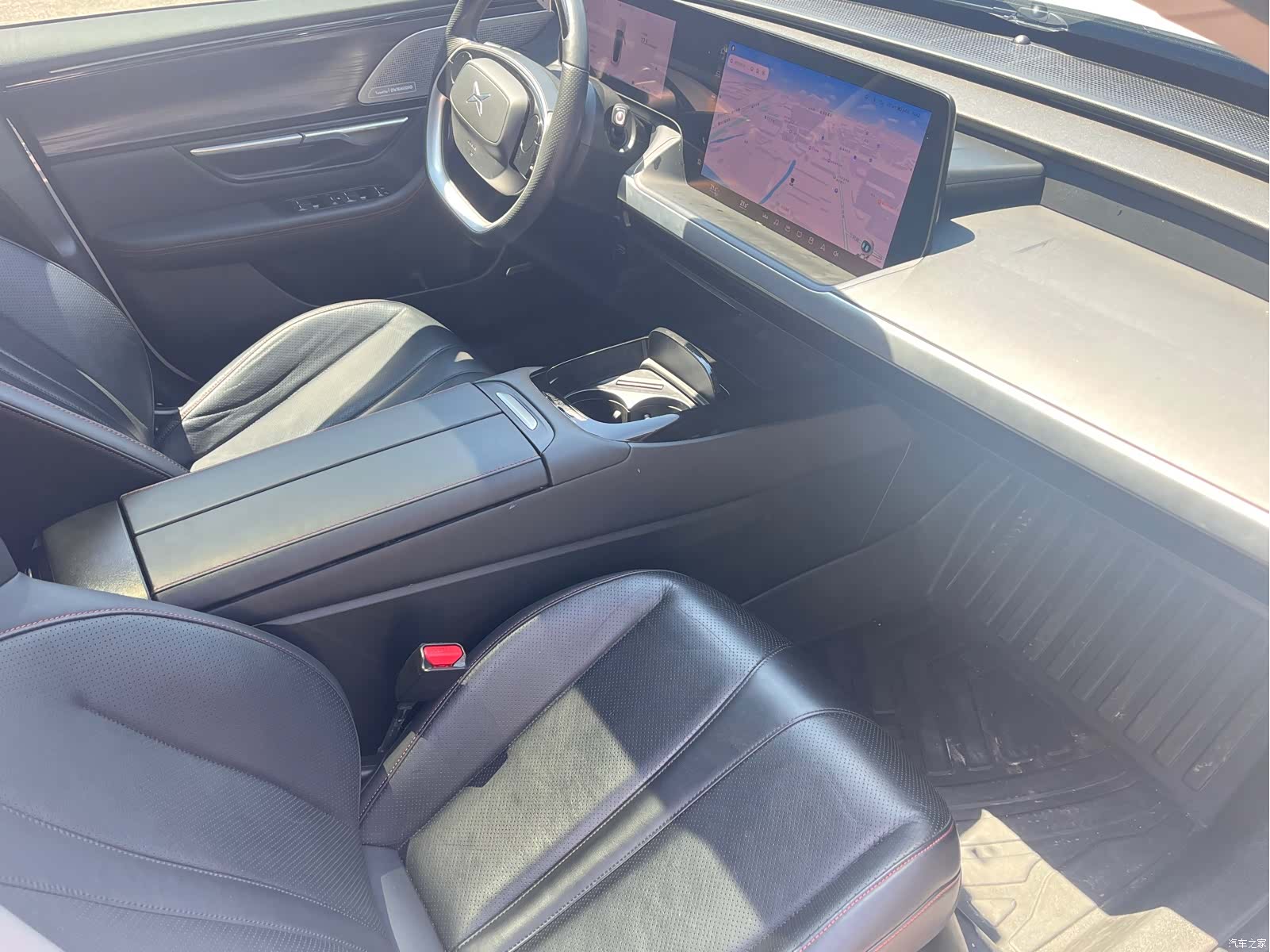 Xpeng P7, 2021 9