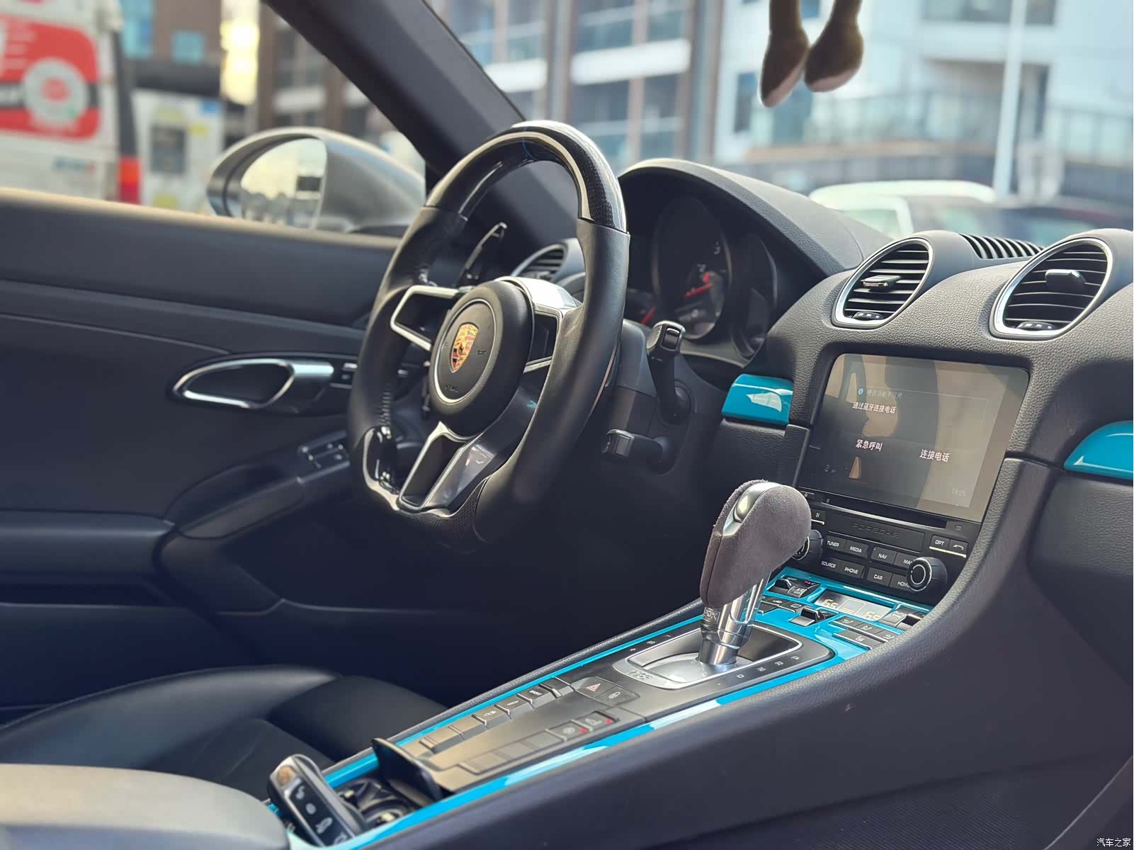 Porsche Cayman, 2018 9