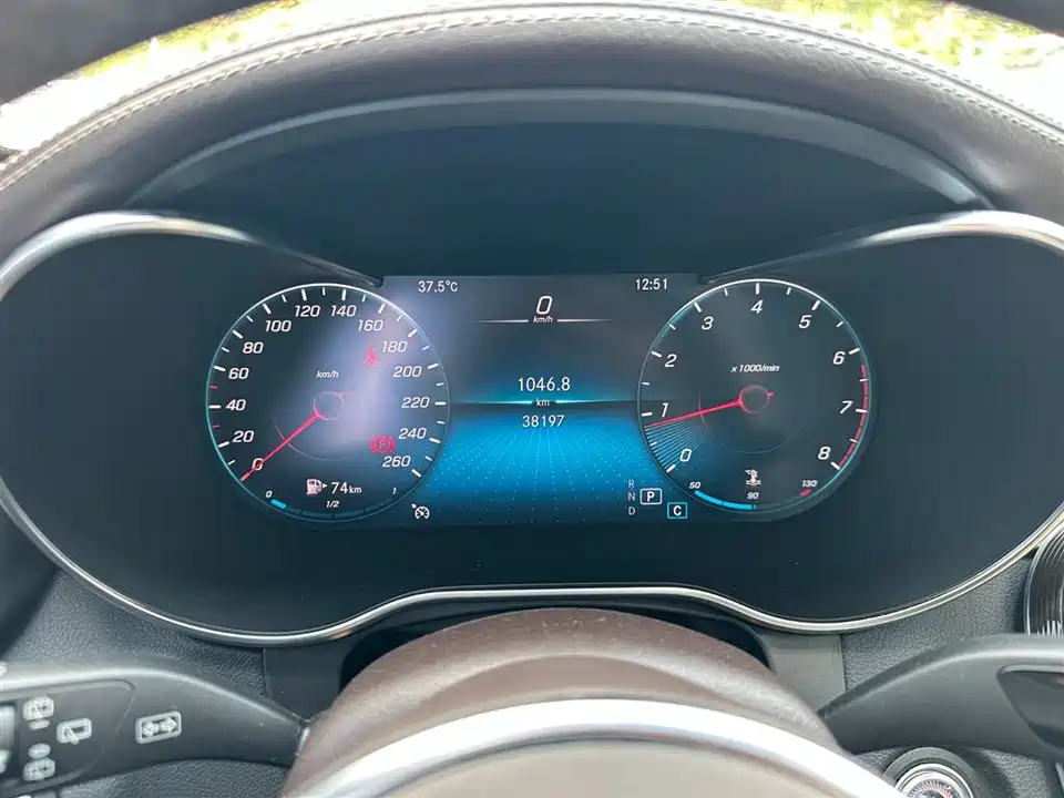 Mercedes-Benz GLC Mercedes-Benz GLC