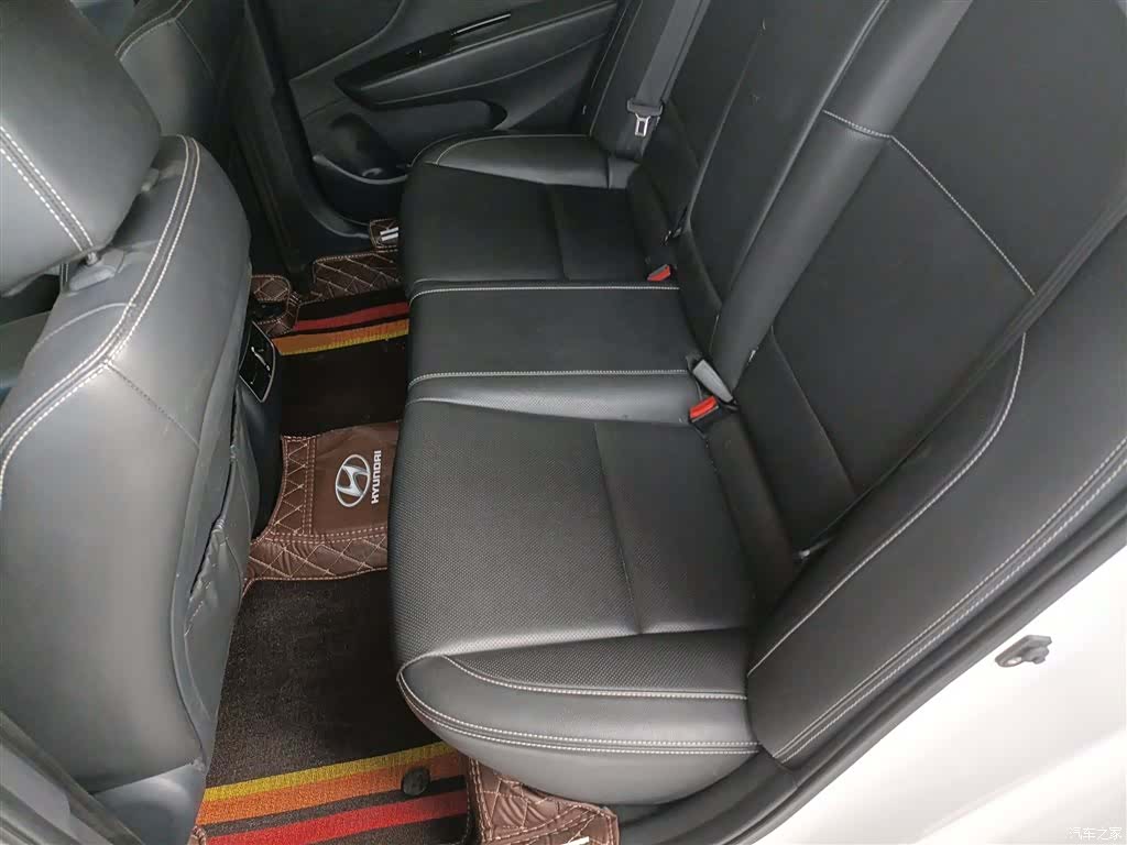 Hyundai GLS, 2017 13