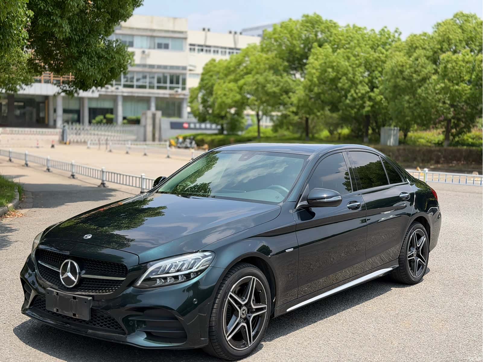Mercedes-Benz C-Class, 2021 1