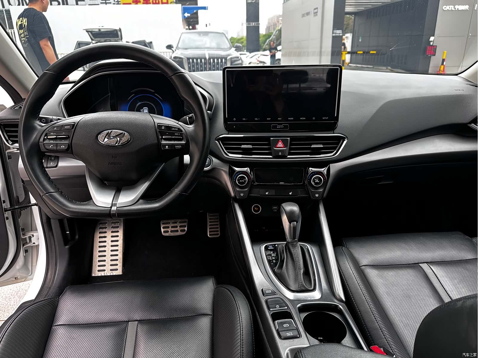 Hyundai Lafesta, 2019 6
