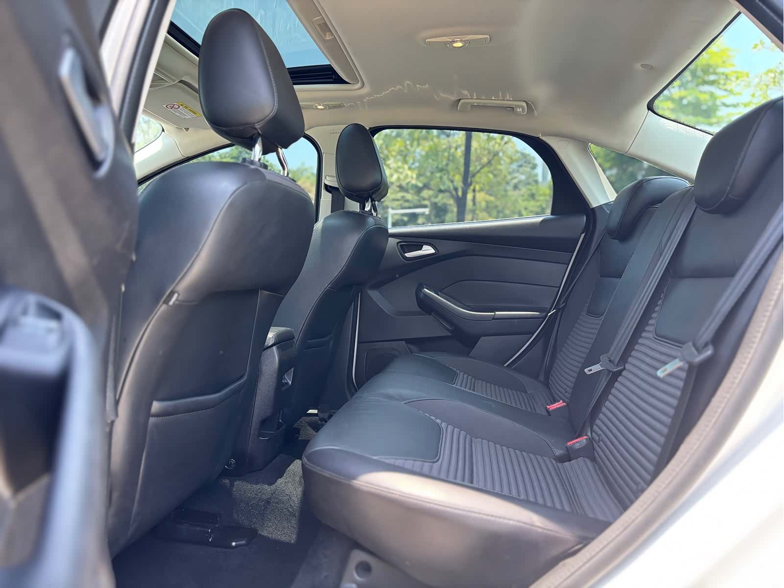 Ford Focus, 2016 13