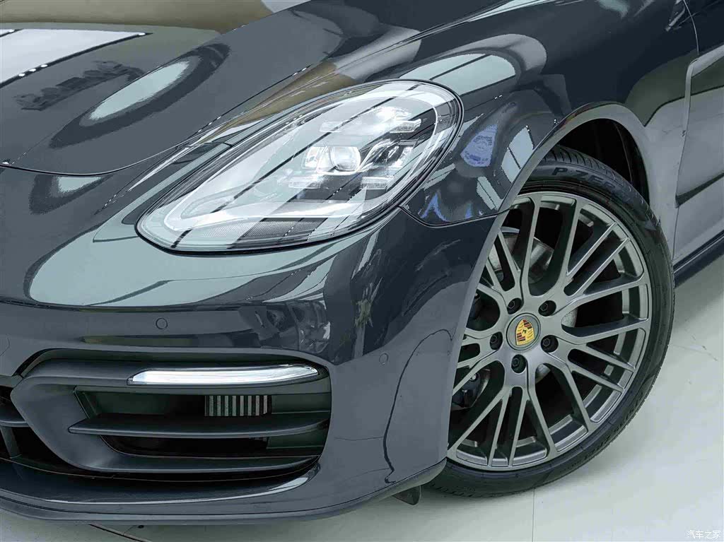 Porsche Panamera, 2023 17