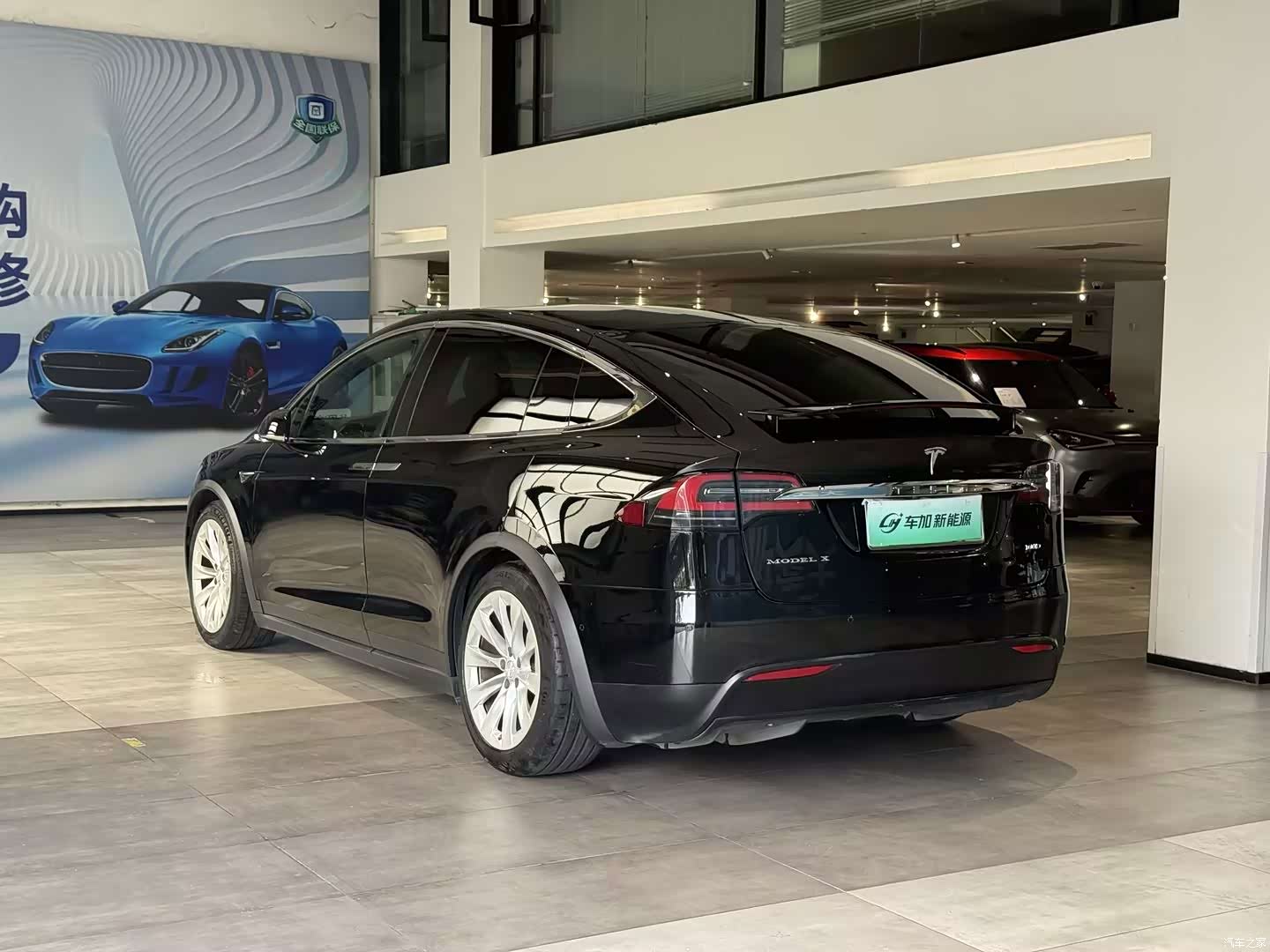 Tesla Model X, 2017 9