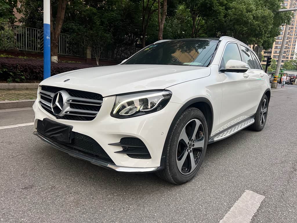 Mercedes-Benz GLC 2018 GLC 260 4MATIC Luxury
