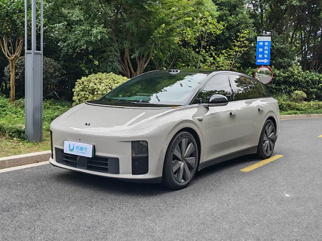 Li Auto i6