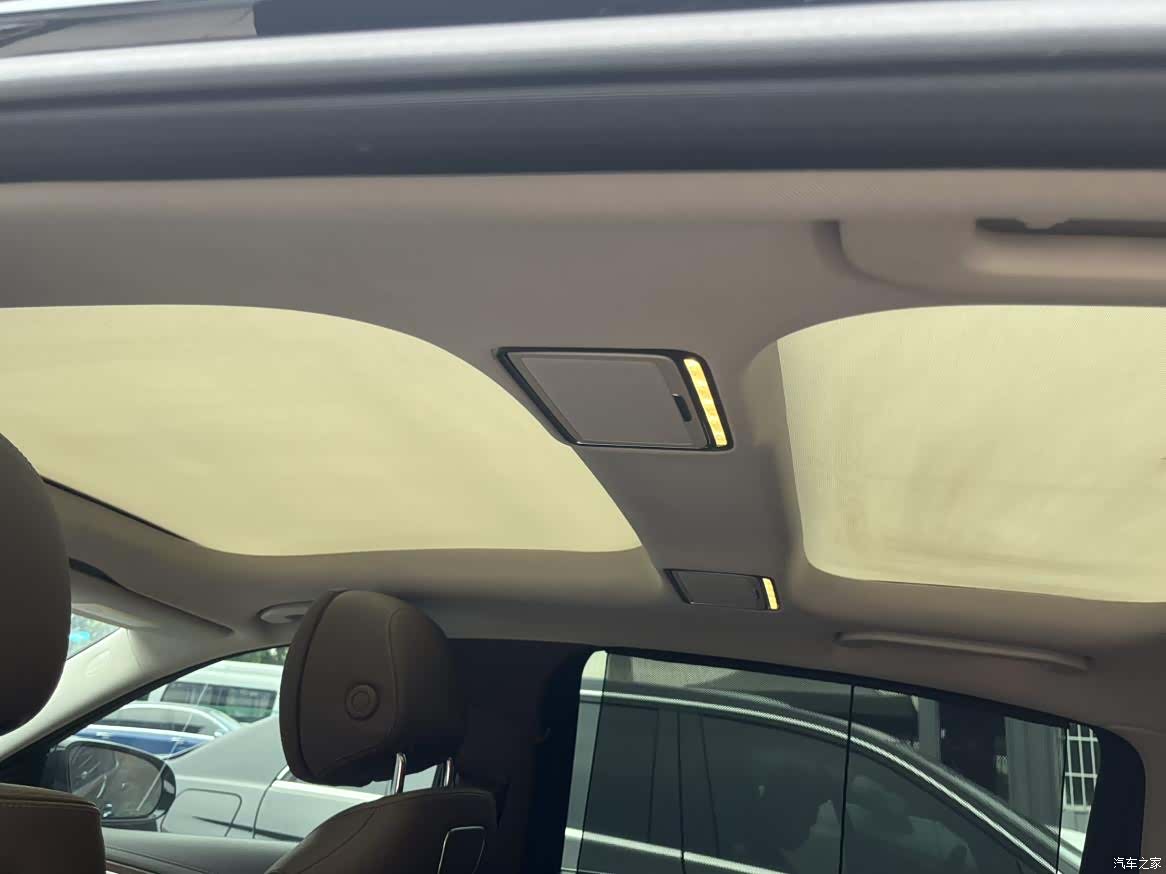 Mercedes-Benz E-Class, 2018 12