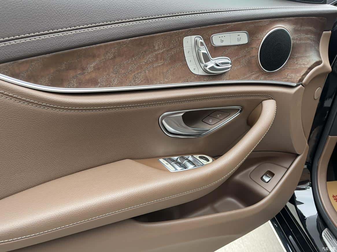Mercedes-Benz E-Class, 2018 9