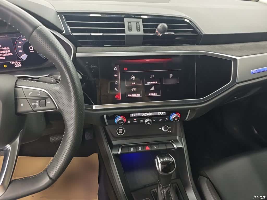 Audi Q3, 2021 10
