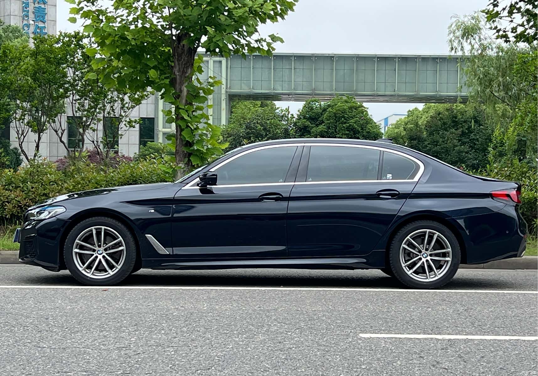 BMW 5 Series, 2019 все фото
