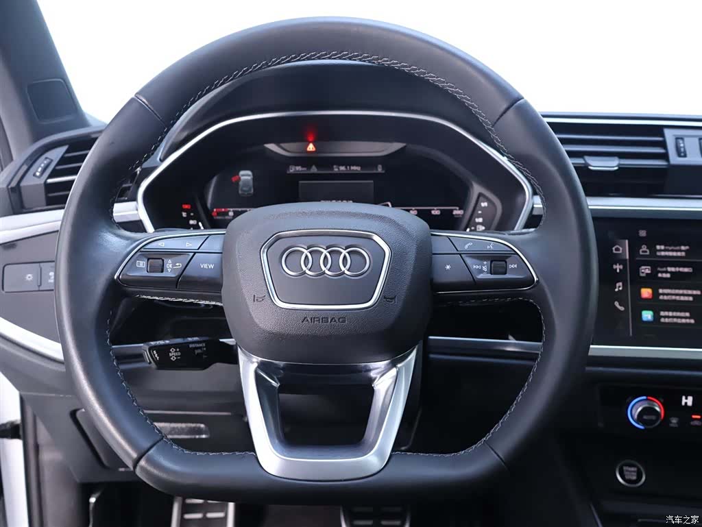 Audi Q3, 2024 16