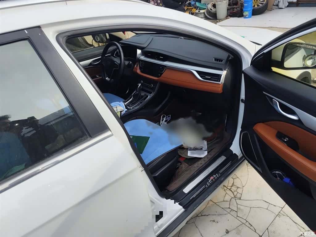 Geely S1, 2019 20