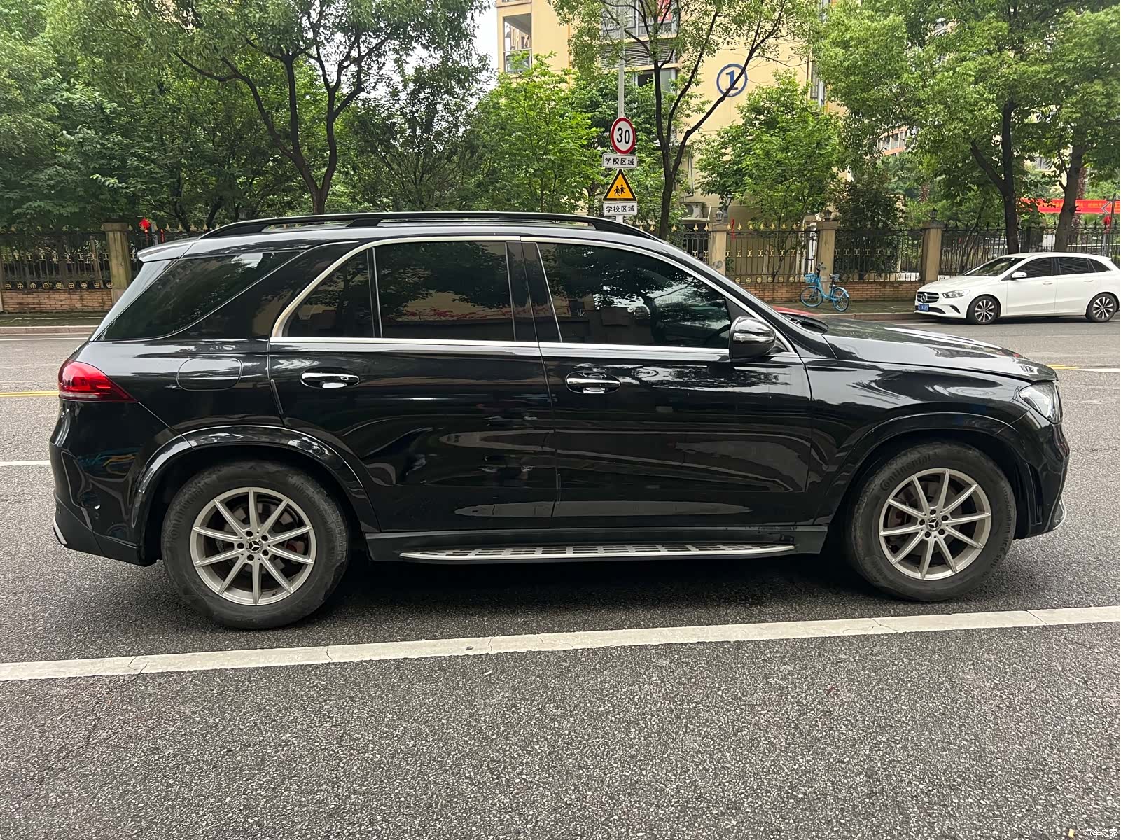 Mercedes-Benz GLE, 2021 13