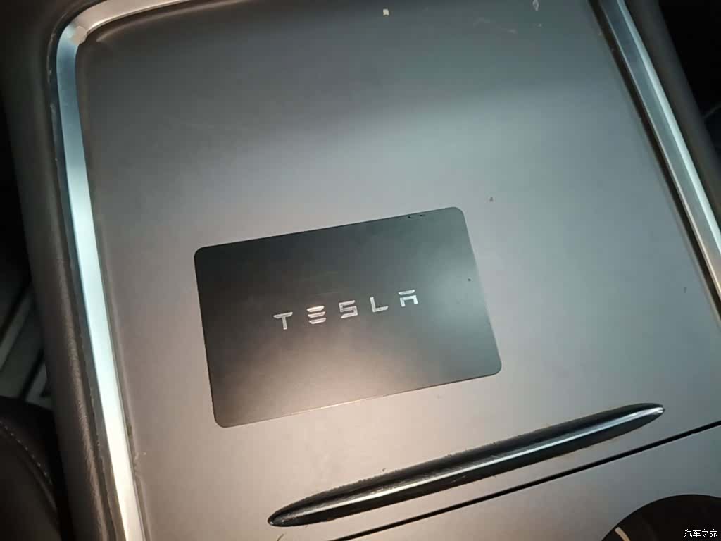 Tesla Model Y, 2022 9