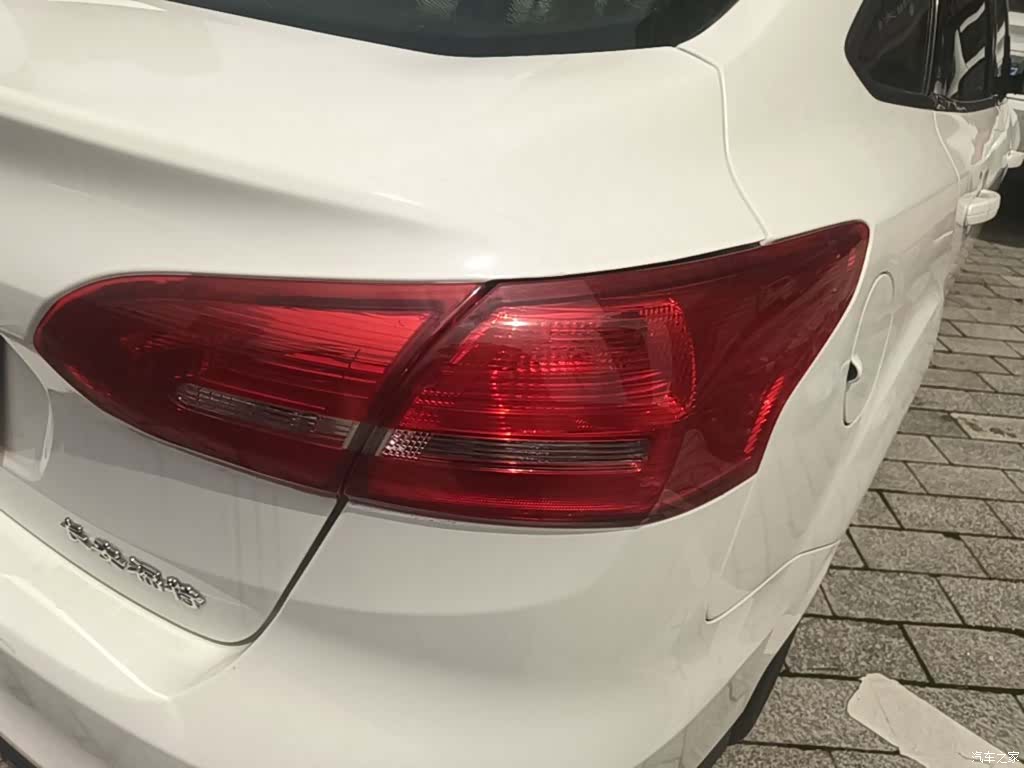Ford Focus, 2018 8