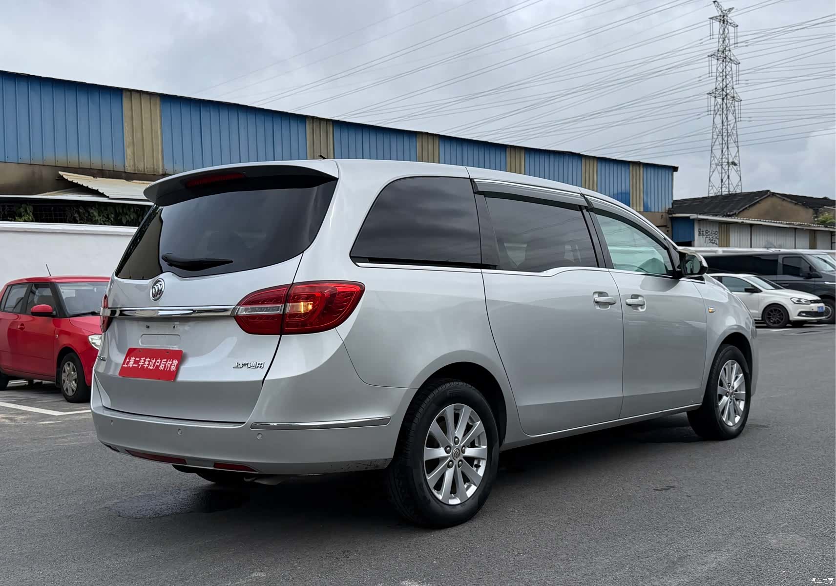 Buick GL8, 2017 14