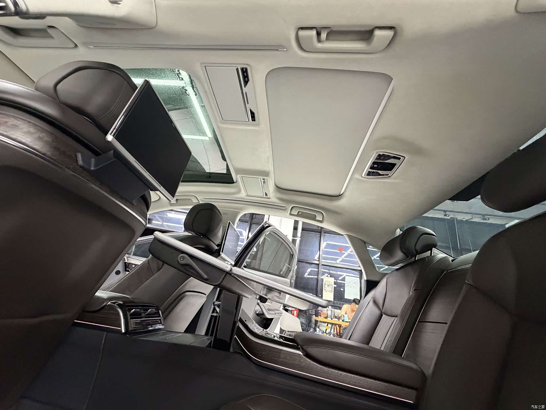 Audi A8L, 2019 14