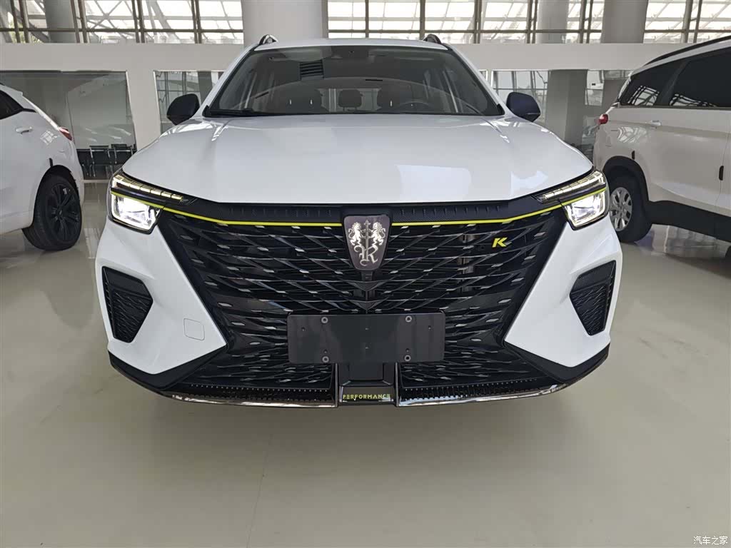 Roewe RX5, 2022 3