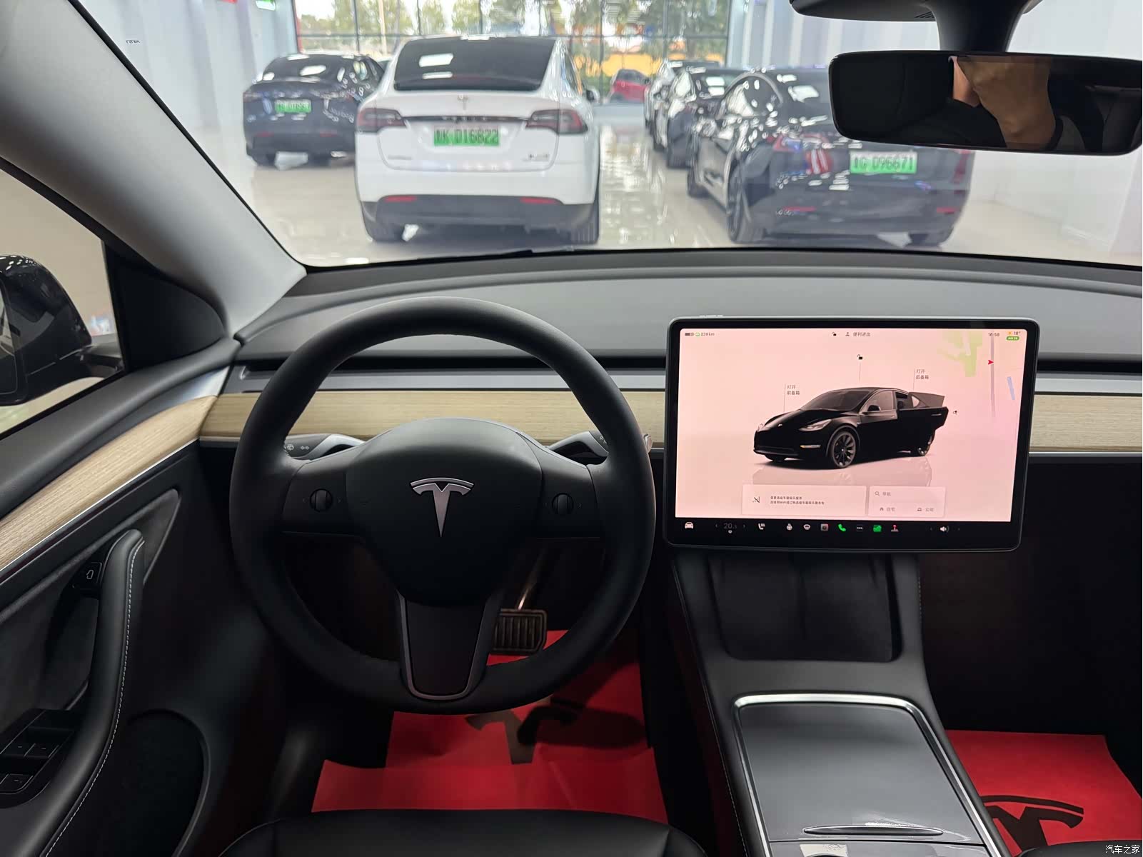 Tesla Model Y, 2022 7