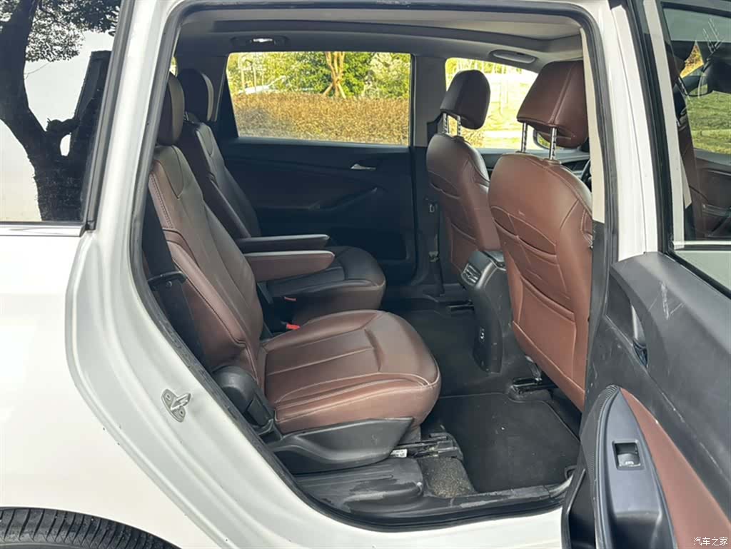 Buick GL6, 2019 17