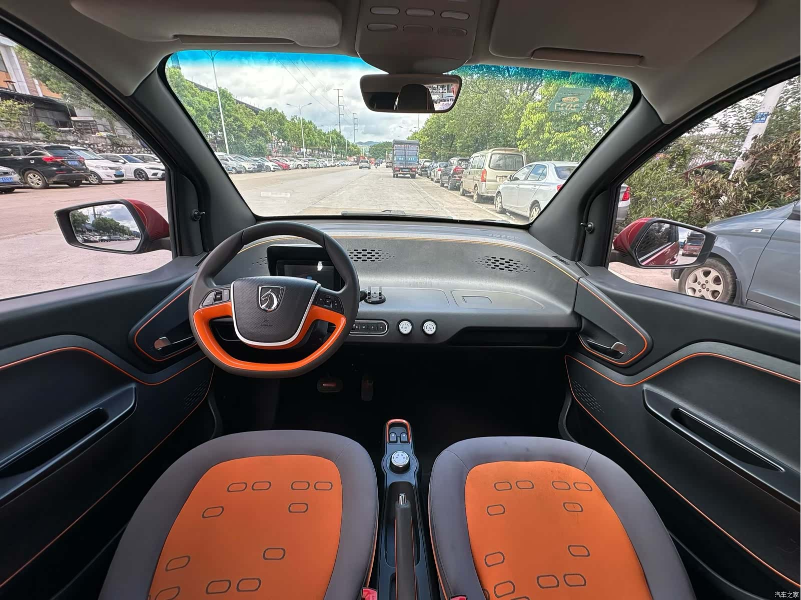 Wuling E100, 2019 все фото