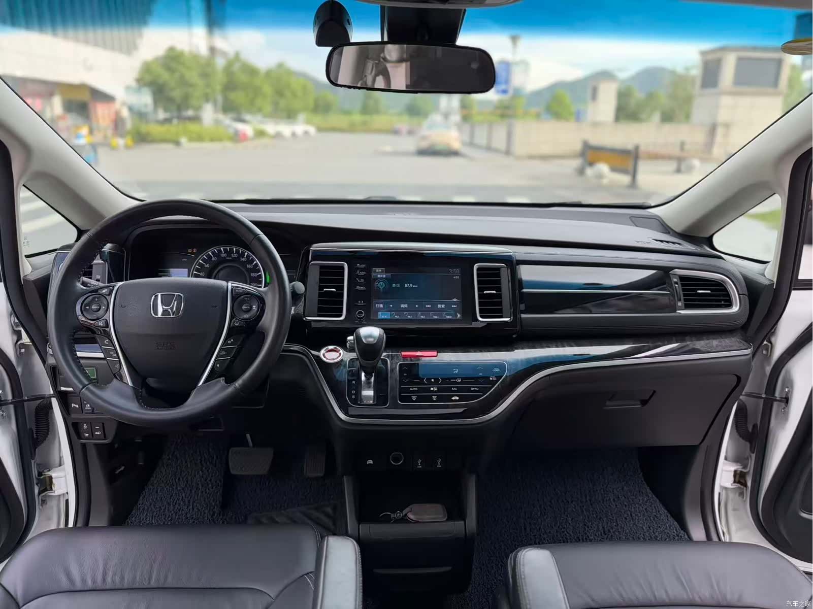 Honda Elysion, 2021 10