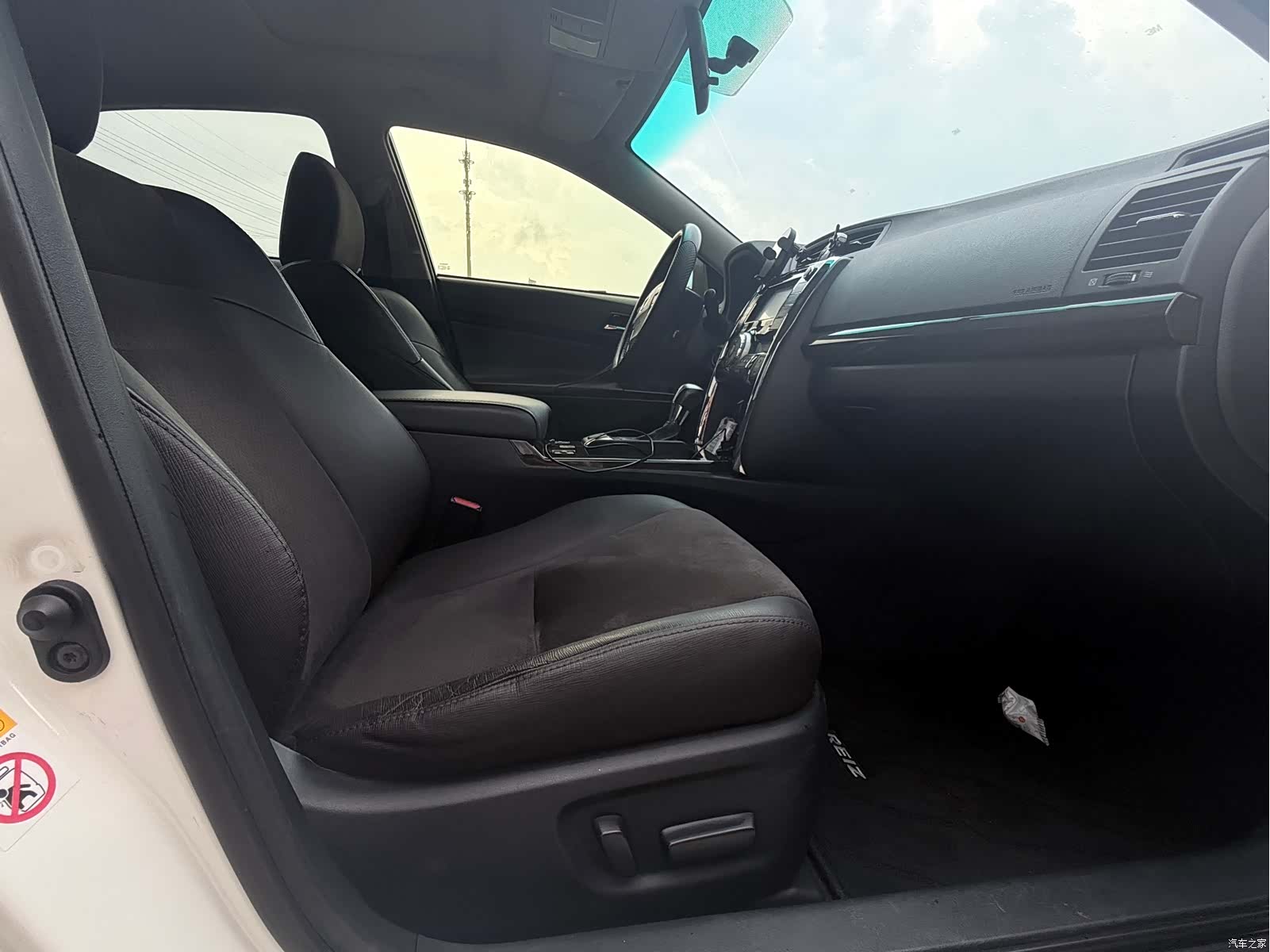 Toyota 2.5V, 2017 11
