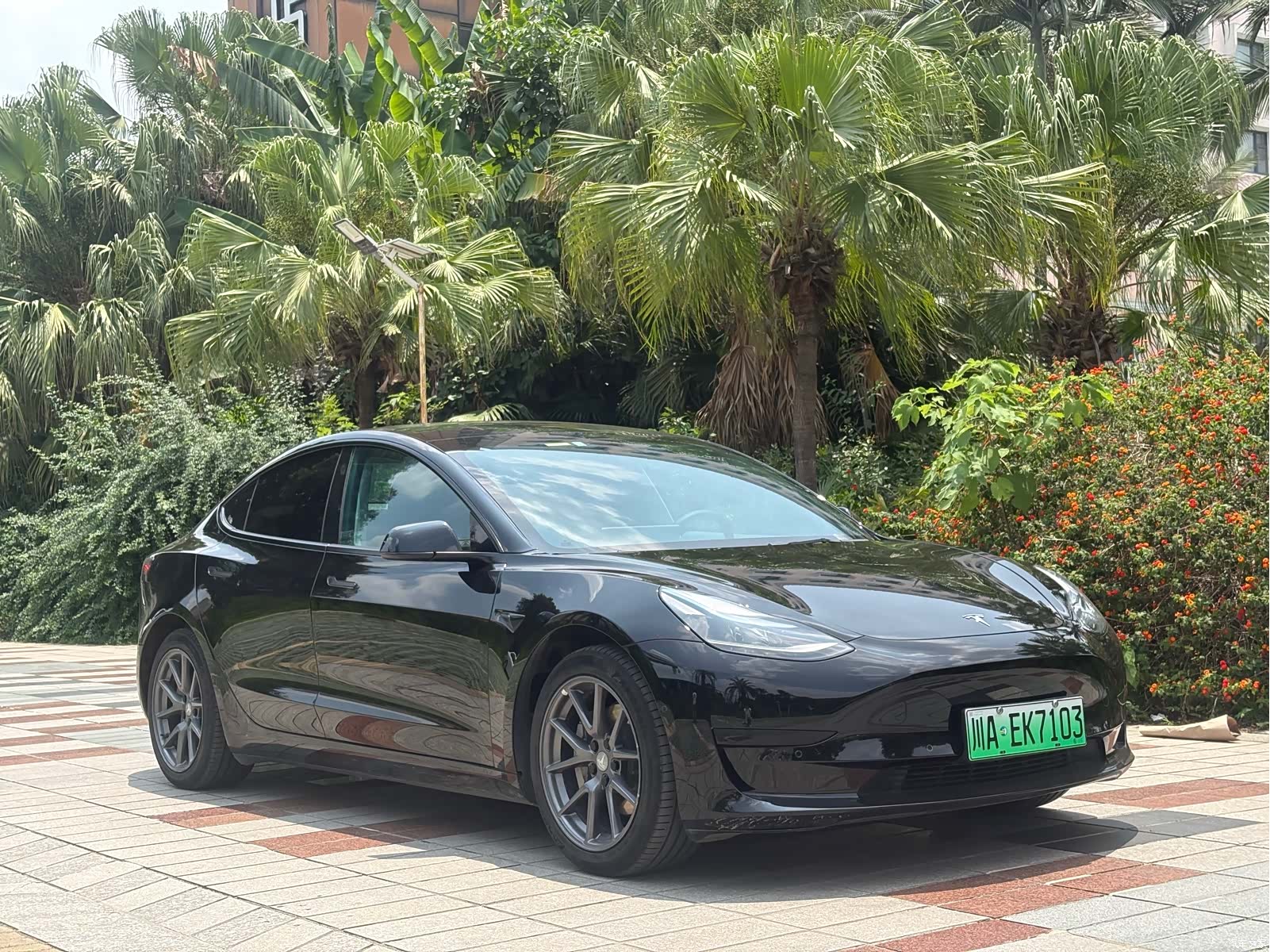 Tesla Model 3, 2023 3