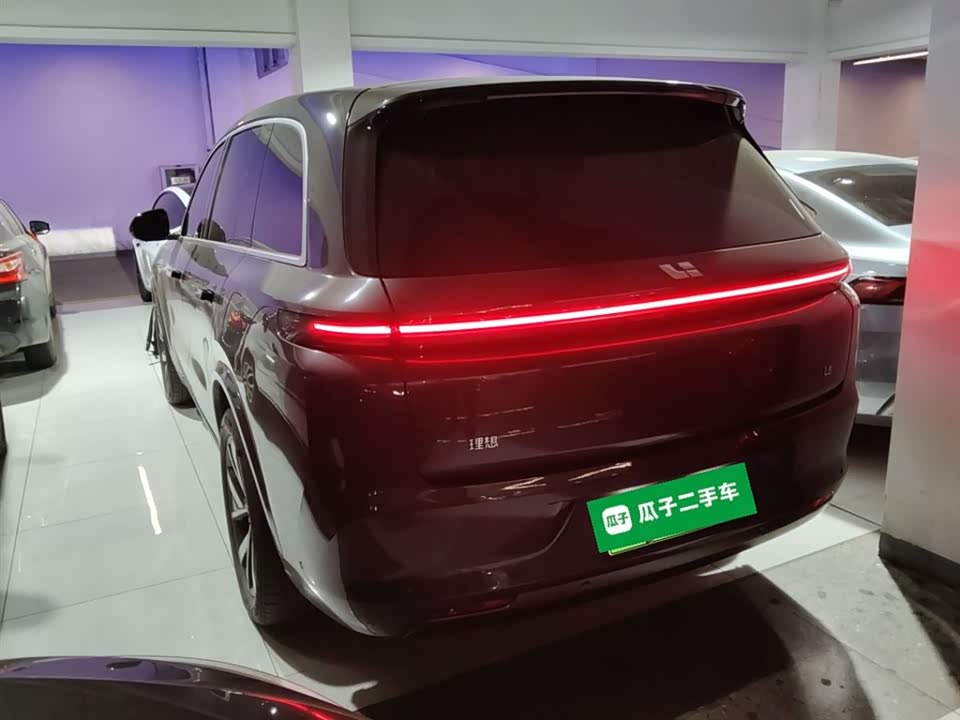 Li Auto Ideal L8